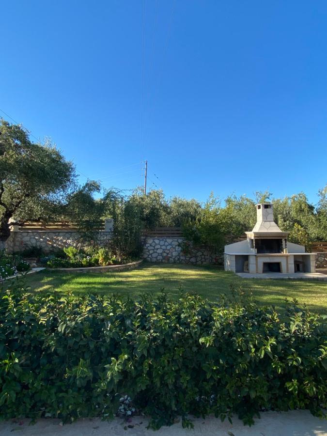 Villa Serenity Agia Marina  Eksteriør billede