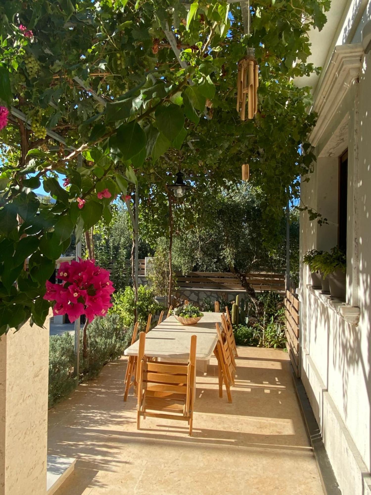 Villa Serenity Agia Marina  Eksteriør billede