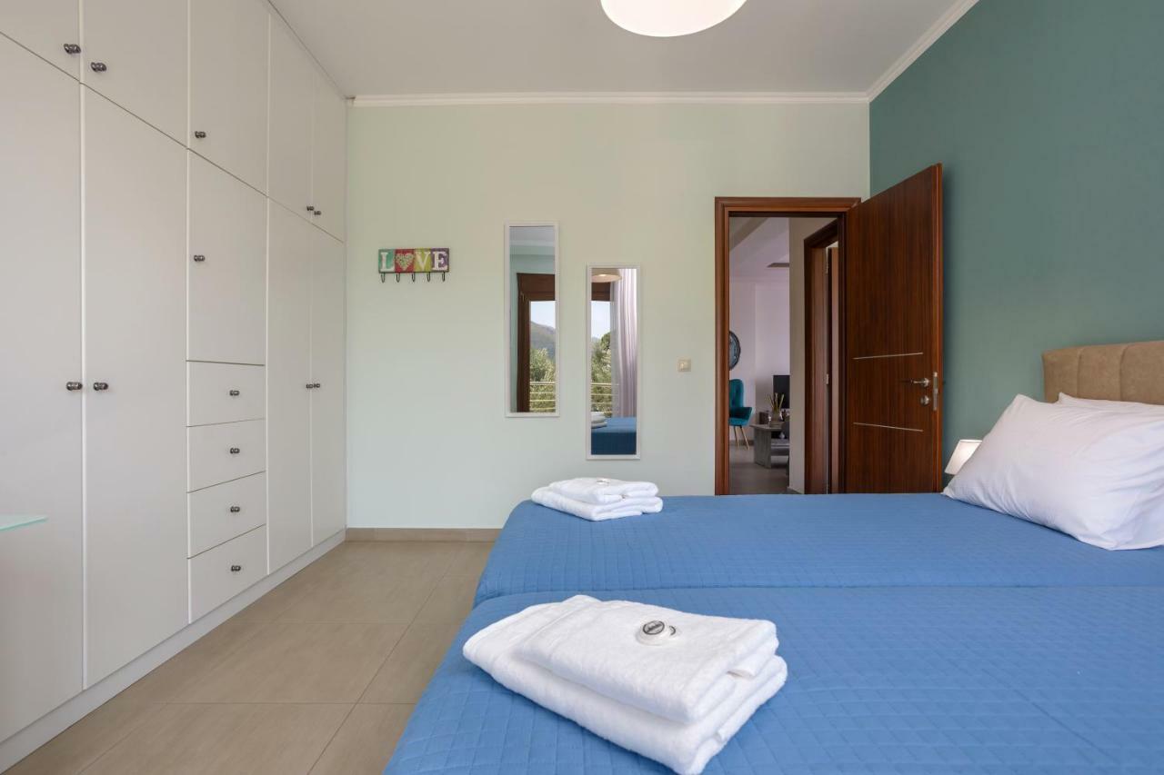 Villa Serenity Agia Marina  Eksteriør billede